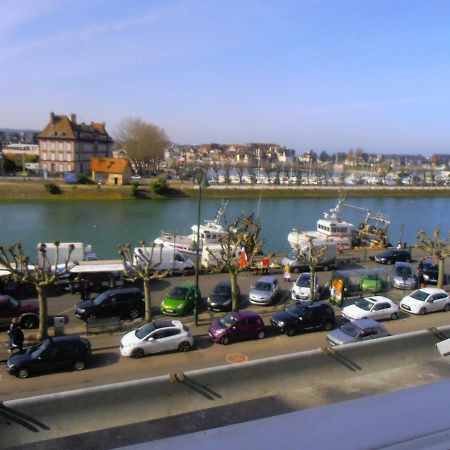 Au 112 Bis Apartment Trouville-sur-Mer Luaran gambar